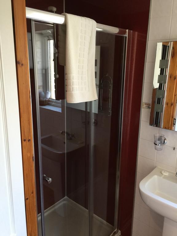 Roseneath Guest House Inverness Phòng bức ảnh
