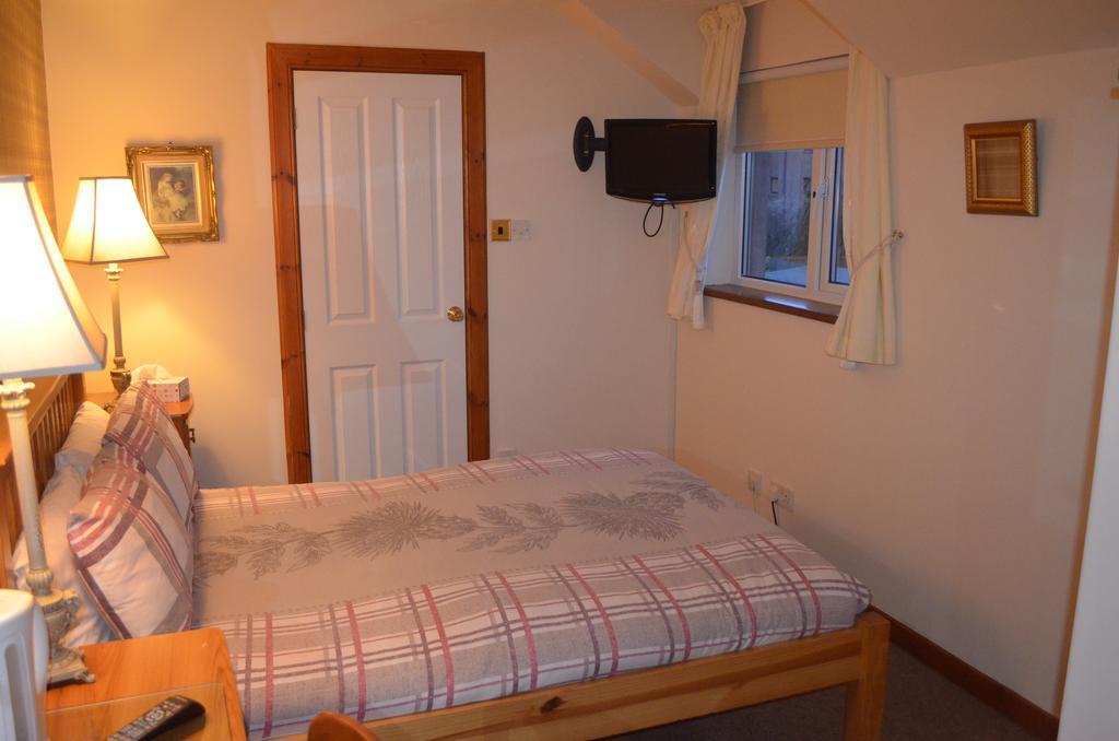 Roseneath Guest House Inverness Ngoại thất bức ảnh
