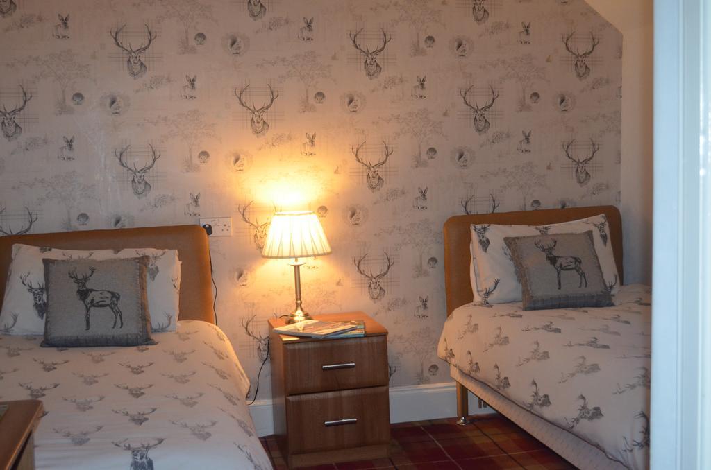 Roseneath Guest House Inverness Ngoại thất bức ảnh